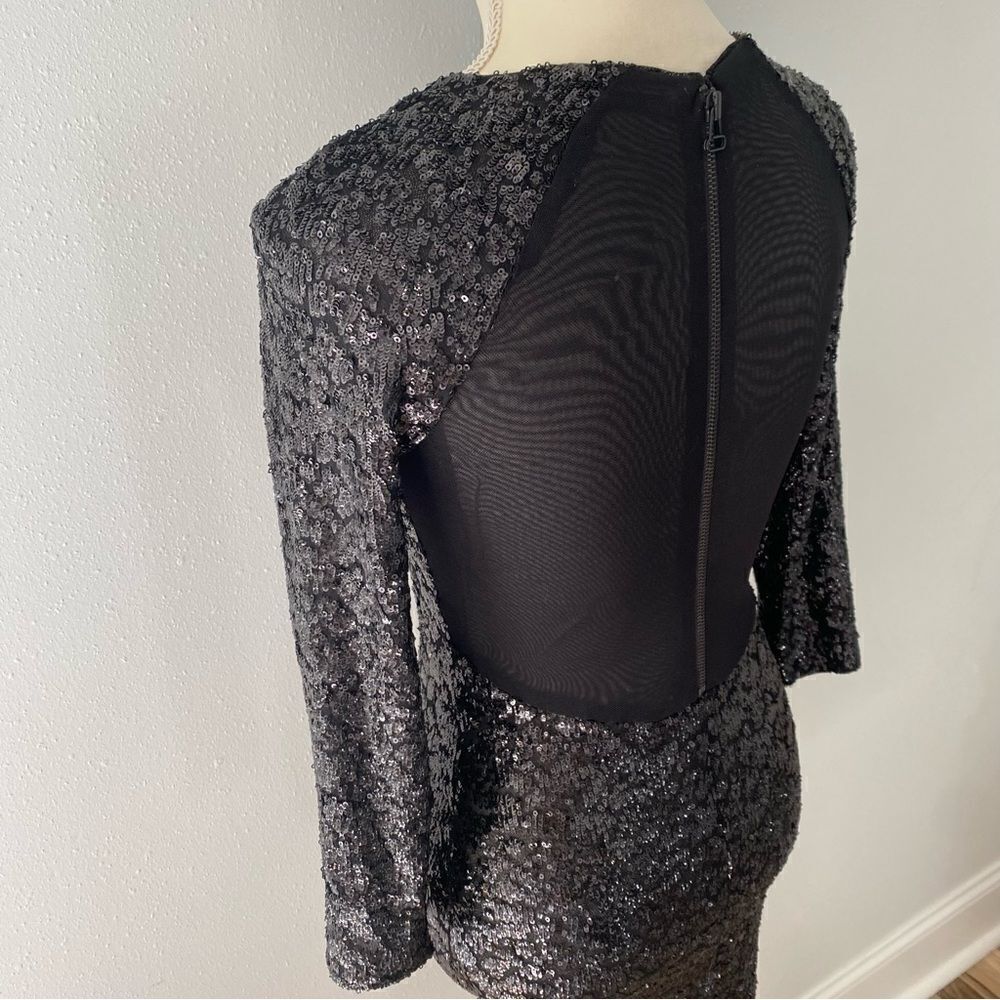 Alice + Olivia Black Sequin Bodycon Stretchy Mini Cocktail Dress - Picture 6 of 8